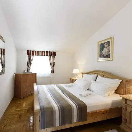 Apartments Luka - Trogir, Marina 150M From The Beach Esterno foto
