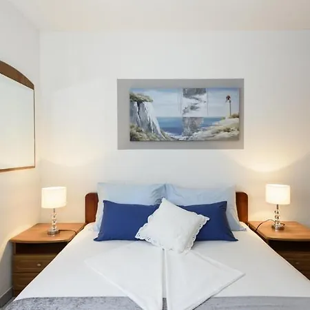 Apartments Luka - Trogir, Marina 150M From The Beach Esterno foto