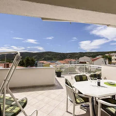 Apartments Luka - Trogir, Marina 150M From The Beach Esterno foto